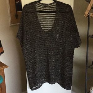 Loose knit pullover sweater